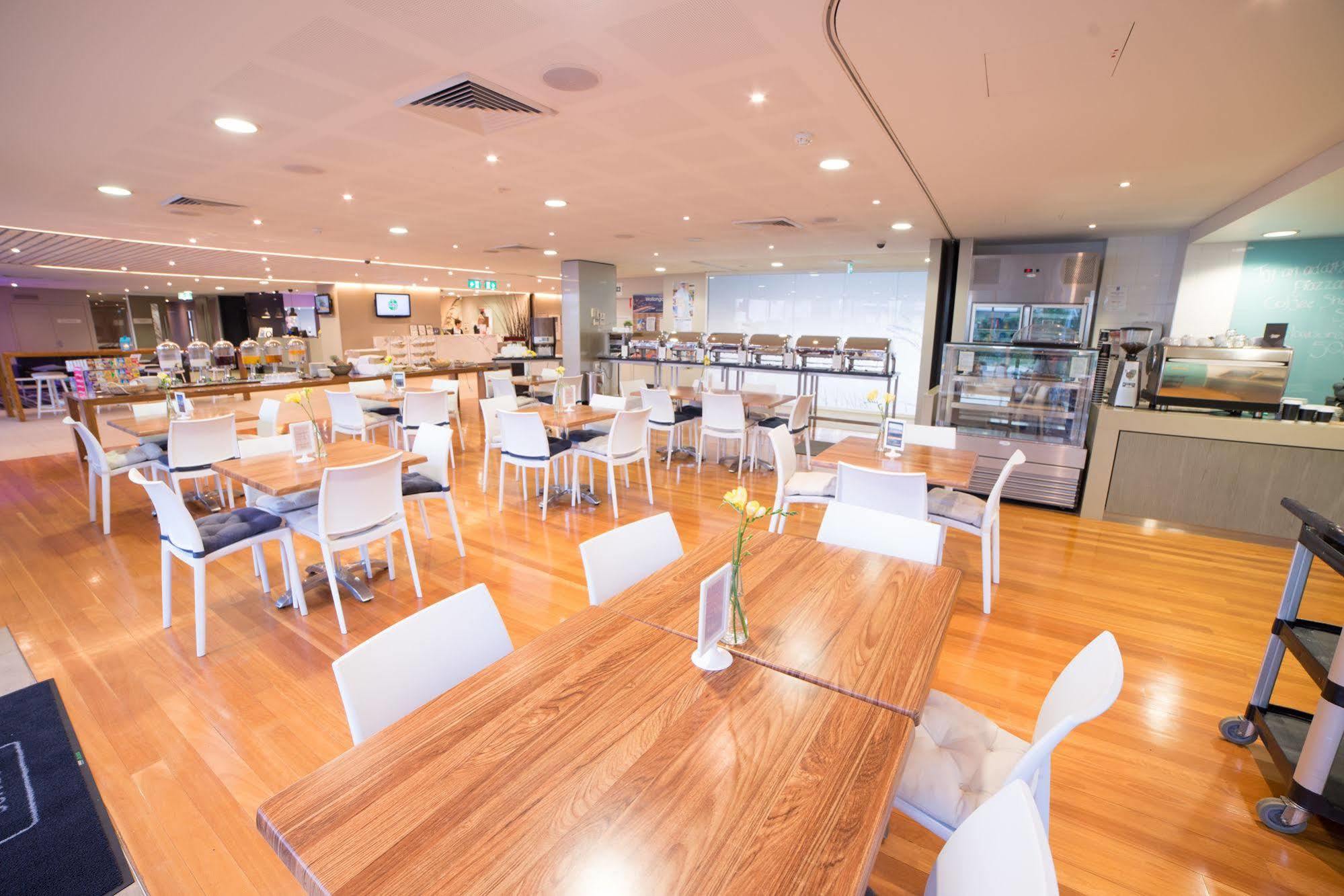 Quality Suites Pioneer Sands Γουολόνγκογκ Εξωτερικό φωτογραφία