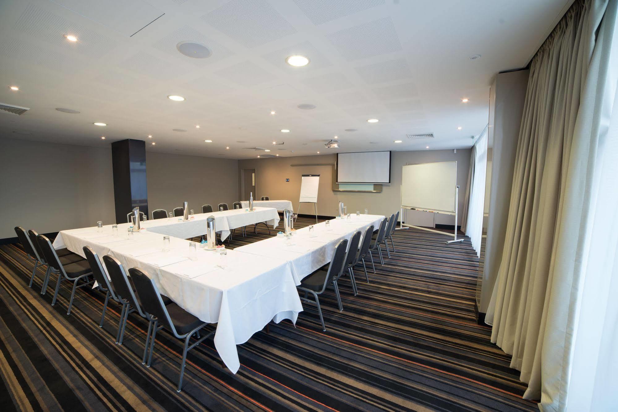 Quality Suites Pioneer Sands Γουολόνγκογκ Εξωτερικό φωτογραφία